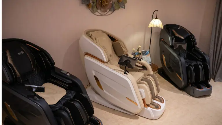 5 Signs Your Body Needs a Massage Chair